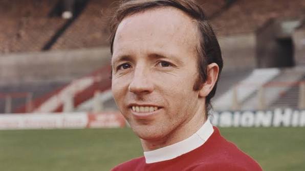 Koroner: Heading Bola Sebabkan Kematian Legenda Inggris Nobby Stiles
